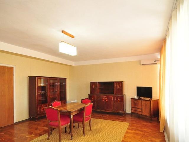 Gosdacha Ldzaa Hotell Lidzava Exteriör bild