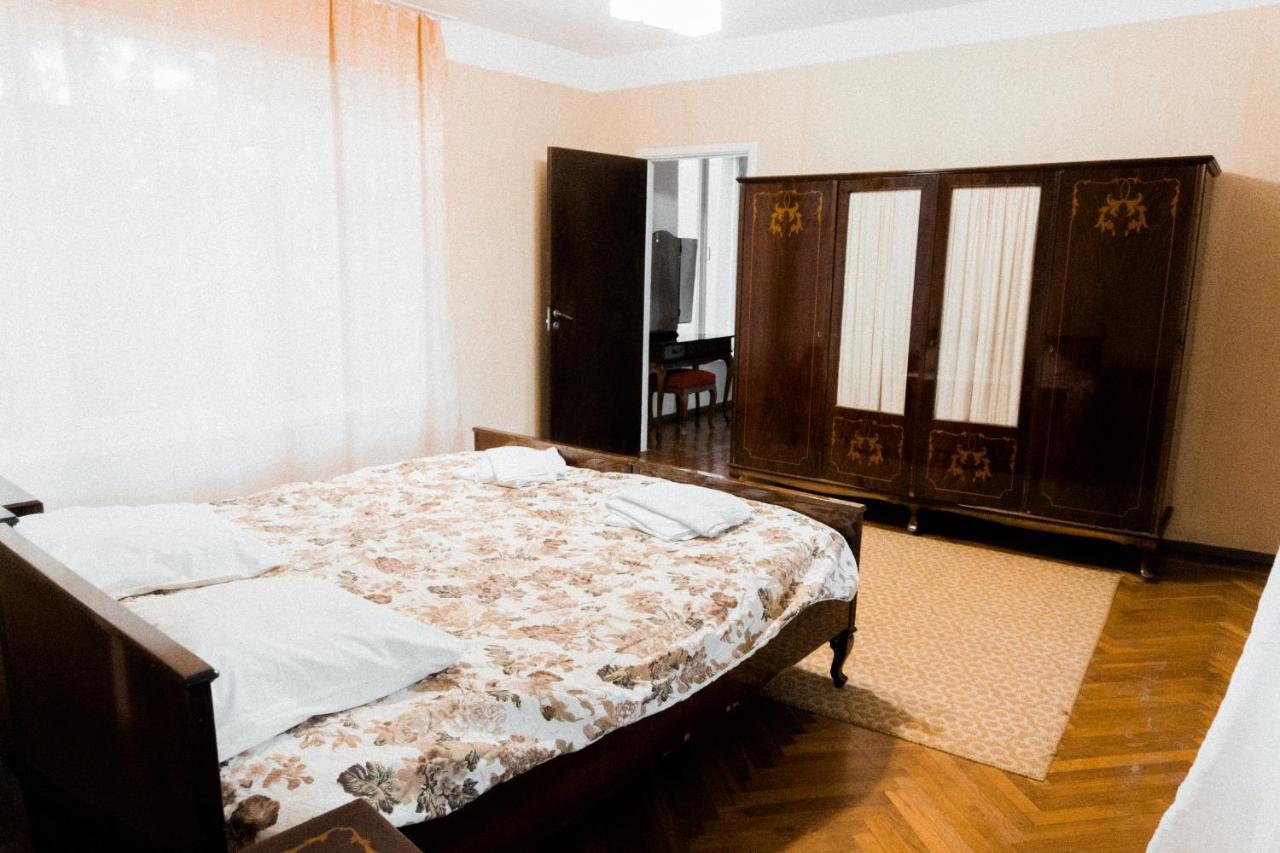 Gosdacha Ldzaa Hotell Lidzava Exteriör bild