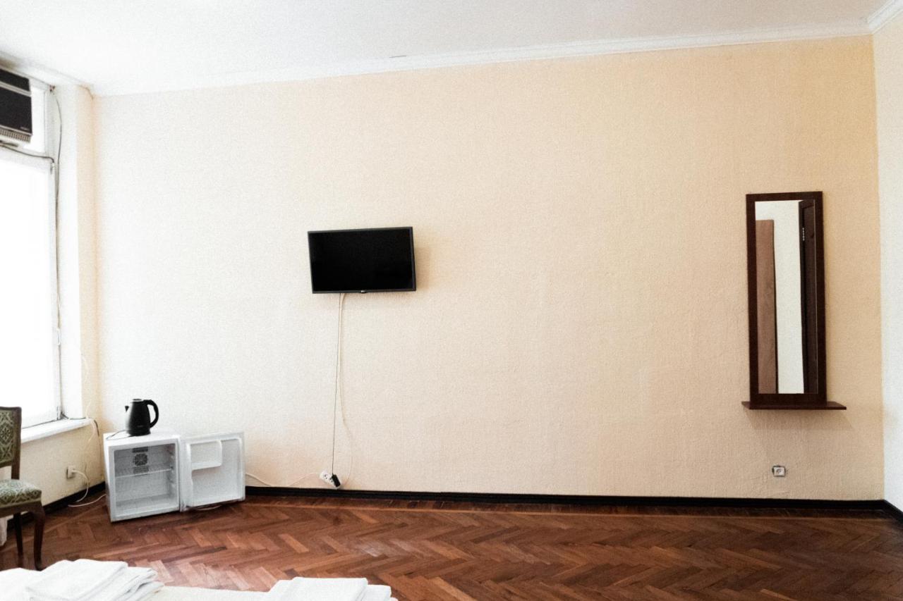 Gosdacha Ldzaa Hotell Lidzava Exteriör bild