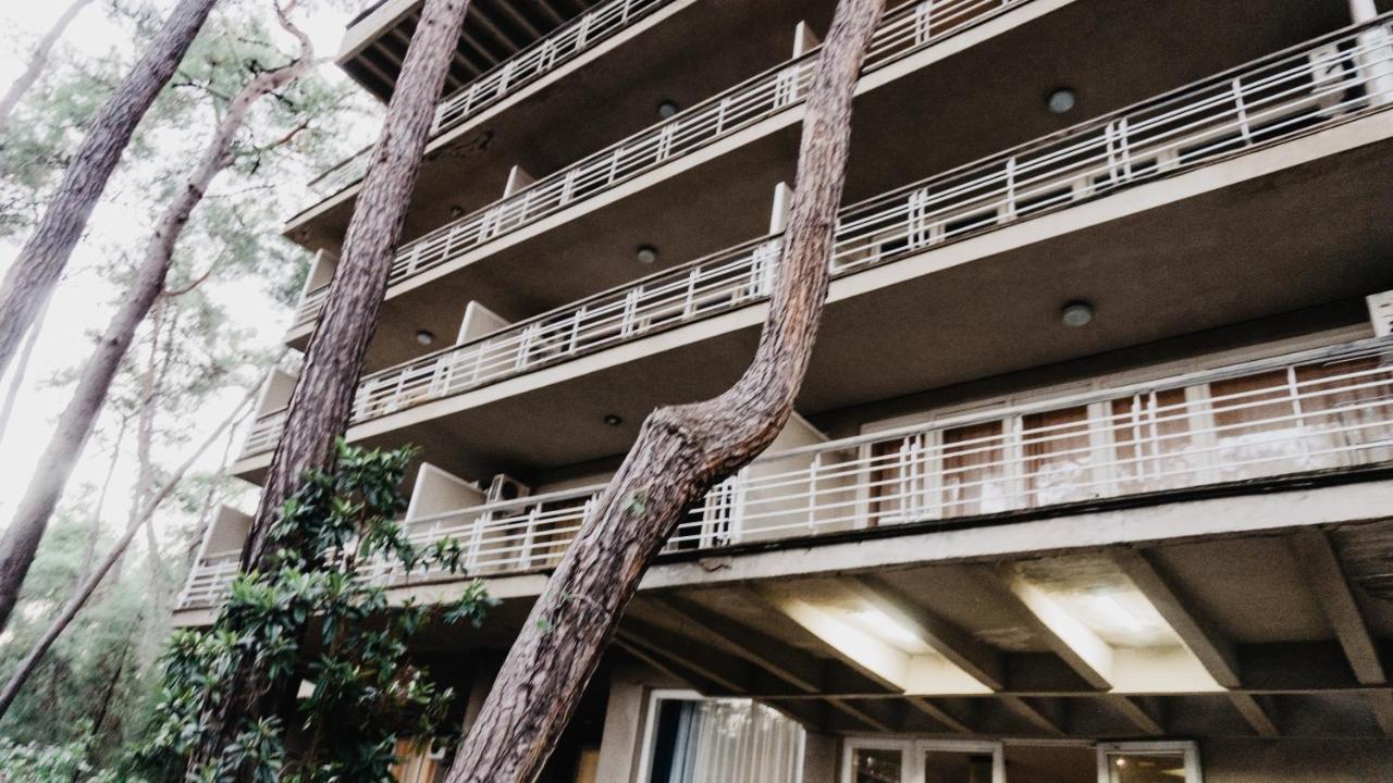 Gosdacha Ldzaa Hotell Lidzava Exteriör bild